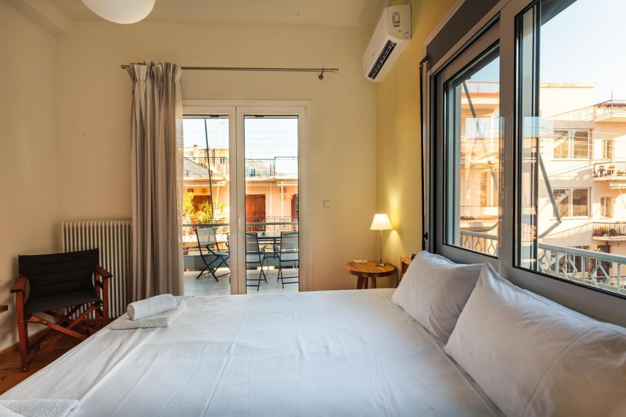 Upscale Modern Escape In The Historic Center Apartment Kalamata Exterior photo