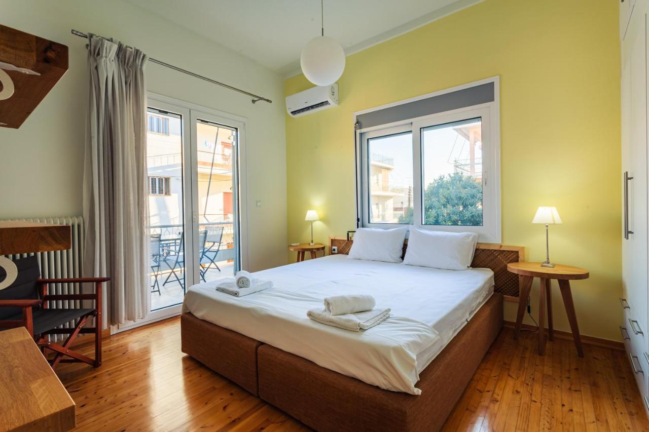 Upscale Modern Escape In The Historic Center Apartment Kalamata Exterior photo