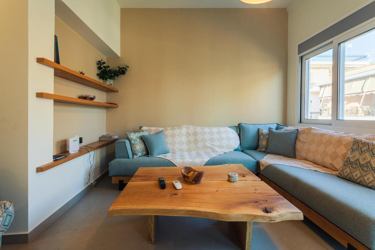 Upscale Modern Escape In The Historic Center Apartment Kalamata Exterior photo