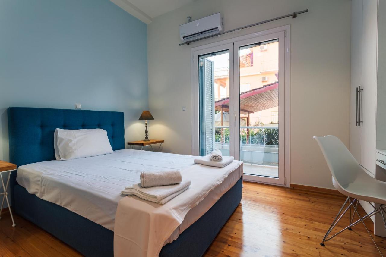 Upscale Modern Escape In The Historic Center Apartment Kalamata Exterior photo